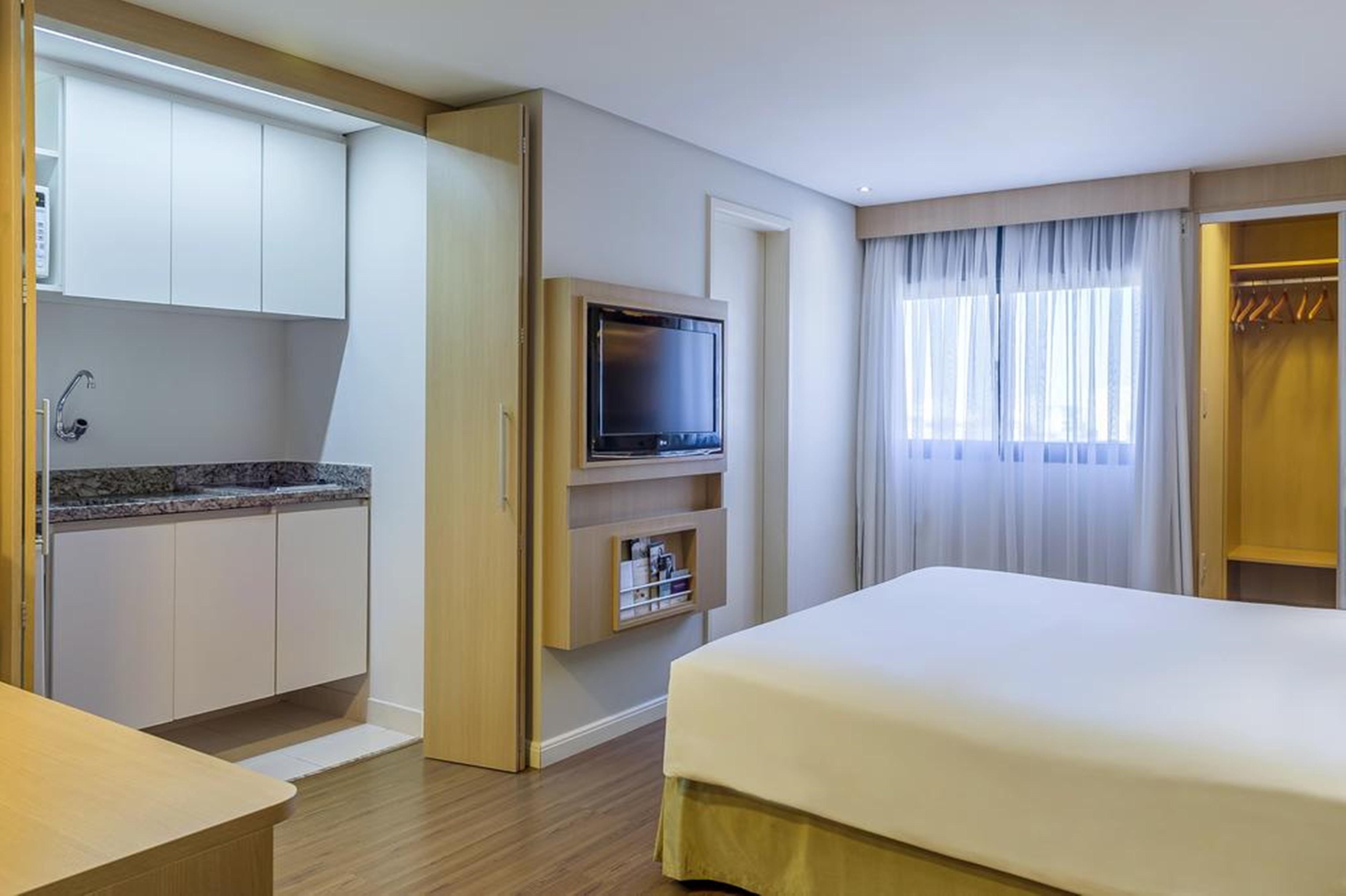 Mercure Sao Paulo Nacoes Unidas Bagian luar foto