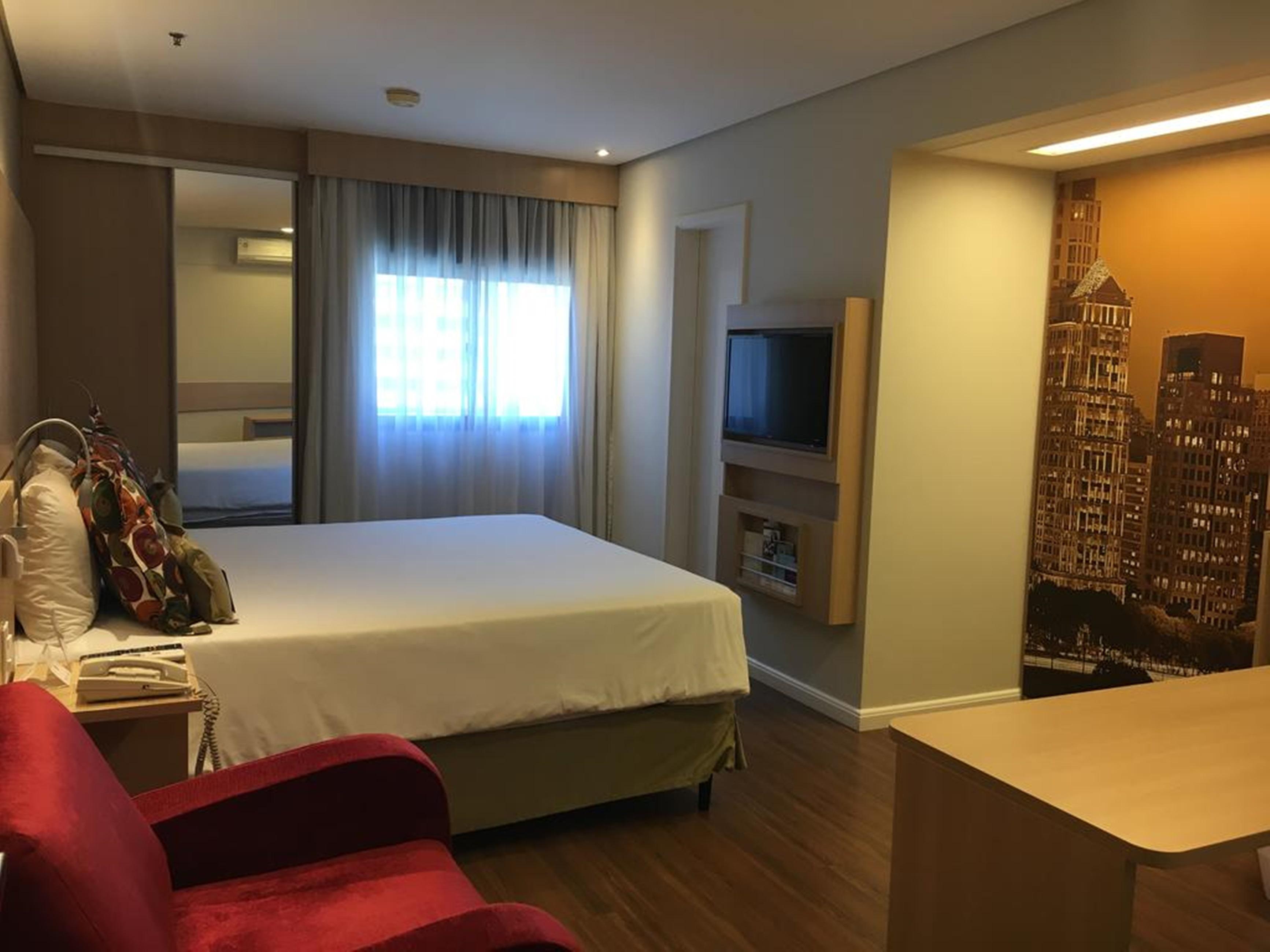 Mercure Sao Paulo Nacoes Unidas Bagian luar foto