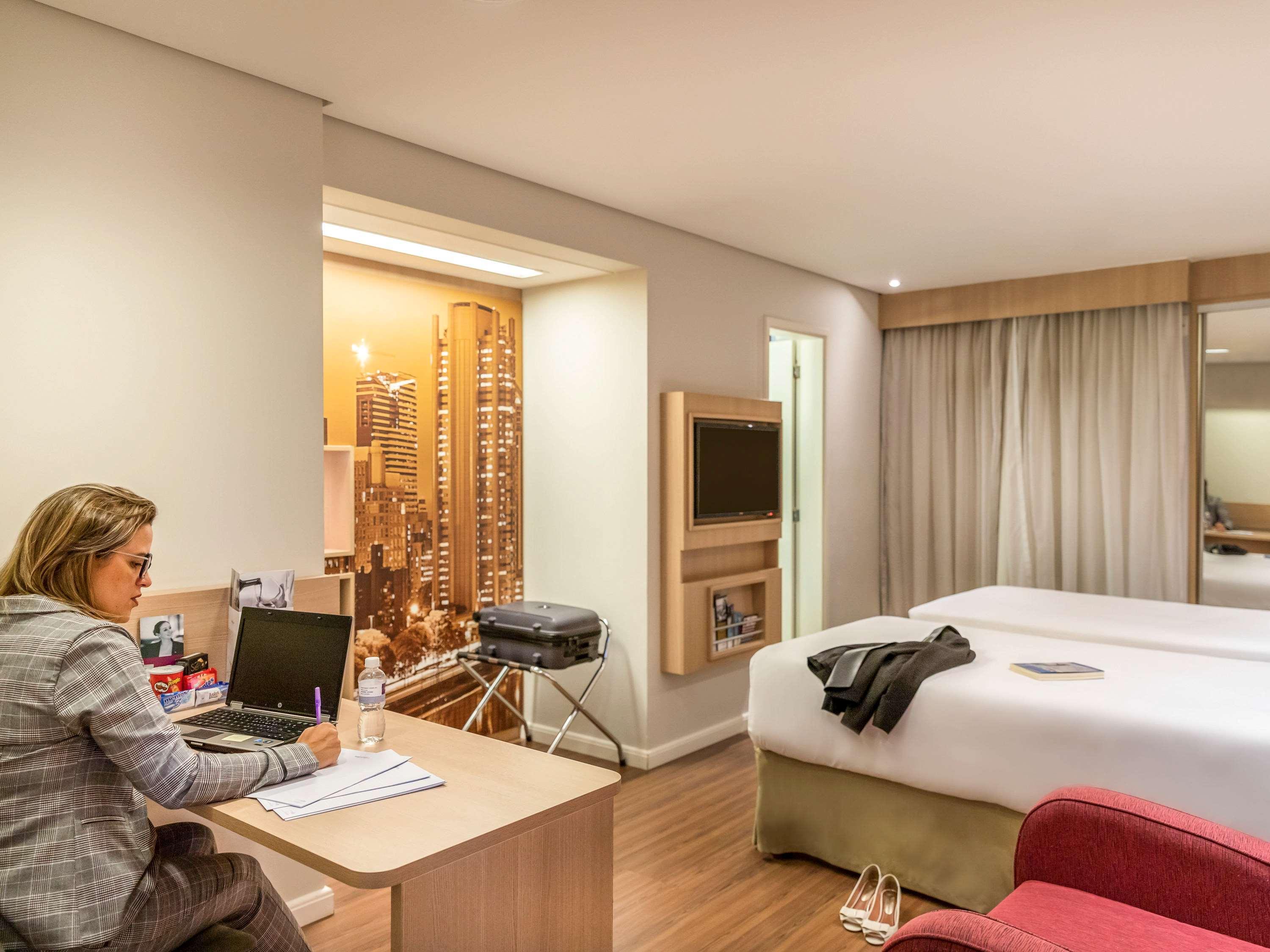 Mercure Sao Paulo Nacoes Unidas Bagian luar foto